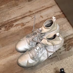 Mike Football Cleats size 11.5